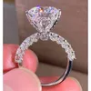 Big Natural Diamond Band z Central Moissanite Stone w 4CT VVS D Kolor na obrączkę