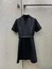 Vestidos casuales básicos Diseñador Primavera/Verano Nuevo estilo de celebridad Estilo simple y de moda, hebilla de metal doble F reductora de edad con vestido de solapa con cinturón 9YIL 1KZP