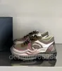 Tasarımcı Koşu Ayakkabıları Ccity Deri Sport Runner Dantel Up Sabah Sabitler Kanal Ayakkabı Buzağı Buzağı Naylon Yansıtıcı Yeni Kumaş Süet Etki Spor ayakkabıları Boyut 35-42