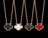 Luxury Designer Necklace Single Flower Fourleaf Clover Cleef Shell Halsband Kvinnor Fashion 18K Gold Titanium Steel Necklace Jewel2605840