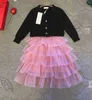 Luxe bébé robe ensemble enfant ensembles enfants vêtements de marque taille 90-140 filles Cardigan pull gâteau fil net longues demi-jupes Dec05