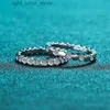 Med sidonstenar Tezzc halv diamant eller full diamant Moissanite Ring för kvinnor med GRA S925 Sterling Silver Valentine's Day Eternity Ring smycken YQ231209