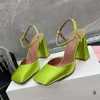 Amina Muaddi Begum Satijnen Pumps met vierkante neus 95 mm Sandalen met blokhak Dames leren buitenzool Avondschoenen Slingback Sandaal met doos