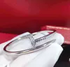 Bracciale rigido per unghie in oro 18 carati stilista da donna fascino di lusso per unghie ragazza San Valentino regalo d'amore gioielli in acciaio inossidabile 316l8816316