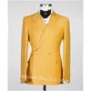 Męskie garnitury 4 kolory Mężczyźni szczytowe lapelowanie ślubna sukienka pana młodego Slim Fit Blazer Tuxedo Terno Masculino Prom 2 sztuki kurtka spodni