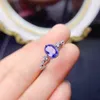 Con pietre laterali Anello tanzanite naturale 5 * 7mm Taglio eccellente regalo di fidanzamento da donna vero argento sterling 925 YQ231209