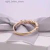 Med sidogenar aeaw 585 14k 10k gul guldring för kvinnor Moissanite Solitaire Ring Matchande Half Eternity Wedding Band Engagement Bridal YQ231209