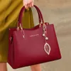 Sac à main de grande capacité pour femmes, nouveau style, à la mode, décontracté, atmosphérique, tendance, assorti avec tout, sac tueur d'écharpe, 2023