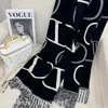 Luxury Designer Cashmere Scarf Brand Full Letter Printed Scarves Men And Women Winter Warm Long Shawls Warm Wraps Autumn Couple Scarfs