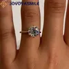Med sidogenar Jovovasmile VVS1 Clarity 2.5 Moissanite Wedding Rings 8.5mm Round Brilliant Cut Silver Plated Gulguld 6-PRONG YQ231209