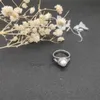 Anillos redondos de alta calidad del regalo de la venta al por mayor de la perla del diamante del diseñador del anillo de bodas de lujo