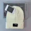 أزياء Beanie AAAAA CAPS CAPS WOMENS THELITED HAT TOP من القبعات الدافئة الشتوية للرجال