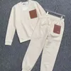 여성 Lowee Tracksuits 디자이너 자수 인쇄 인쇄 2pcs 정장 가을 겨울 캐주얼 2 피스 스포츠 정장 조깅 땀 땀 고품질 도매 lulusgood efng