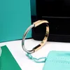 Designer Lock Armband Titanium Steel U-Shaped Bangle for Women and Men Luxury Jewelry EQI4