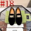 40model Hommes Or Broderie Mocassins De Luxe Bout Rond Slip-On Plat Loisirs Hommes Chaussures Hommes Grande Taille 38-47 Chaussures Plates Fashoin Design Men Shoes