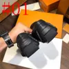 12model 2024 Men's Fashion Brand العلامة التجارية غير الرسمية مصمم جلدي متسكع لرجال الأعمال Wave Leather Tessel Moccasins أحذية 38-46