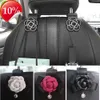 Nuovi ganci universali per schienale per seggiolino auto con fiore di camelia Gancio portaoggetti portatile da appendere per borsa, borsa, decorazione di stoffa, accessori per auto, ragazze