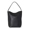 Radparken Tote Best Quality Bucket 10a NS Toplayer Medium Sized Highcapacity Minimalist Cowhide Original Thestylerow Shoulder Bag med Litchi Mönsterläder TR