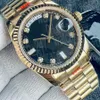 Luxury Designer Watches For Men Week Date Date Gold Mode Watches Automatic Watches 36mm 41mm rostfritt stål Watchband Crystal Dial Lysande vattentät med låda