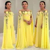 2023 nov aso ebi arabe straitement jaune les robes de mariée en mousseline en mousseline de lace en mousseline de promotion de fête de fête formelle célèbre célèbre mère de robes de marié habille zj038