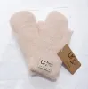 Winte Cony Hairr Gloves 브랜드 디자이너 장갑 패션 여성 남성 고급 야외 스포츠 따뜻한 겨울 스키 장갑