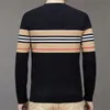 Designer män tröjor faller vinter high end stickwear män casual stripe pullover mens affär mjuk varma kläder