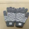 2021HH Knit Autumn Solid Color Gloves European och amerikanska designers för män Kvinnor Touch Screen Glove Winter Fashion Mobile SMAR230N