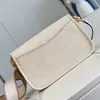 Tragetaschen Designerinnen Frauen Bas Crossbody Lousis Vouton Echtes Leder Luxusbeutel Casual Handtasche Großkapazität Umhängetasche mit Ketten Luxus Luxus Bagluxury Tasche