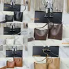 2024 Nieuwe Heldere lederen handtassen Emmer Ja Tas Fabrikanten Groothandel Designer Tas Mini Tote Crossbody tassen Clamshell Schoudertas Klassieke letter gehaakte suède