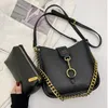 5532M Women Luxurys Designers Facs Crossbody Highky Handbags Womens Poundes Counder Shopping Totes Bage