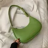 Petits sacs à bandoulière demi-lune verts pour femmes, sac à main Baguette en cuir PU de haute qualité, marque de luxe, fourre-tout, nouvelle collection 2021, 229g