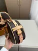 新しい10Aクラシックラウンドバッグトートバッグ贅沢デザイナー女性のショルダーバッグクロスボディハンドバッグクラッチ財布カメラバッグケーキクロスボディバッグメッセンジャーバッグ