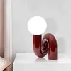 Nouvelle résine rouge bleu Led lampe de Table boule de verre chambre chevet bureau lumière enfants chambre concepteur modèle chambre maison décor H220423249M