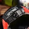 Высококачественные высококачественные мужские часы-часы наблюдают роскошные Quartz Watch Fashion Rubber Strip Strap