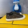 Domino Spor Sneaker Tasarımcı Sıradan Ayakkabı Erkek Kadınlar Yüksek Üst Toplar Sneakers Moda Tuval Açık Kahverengi Ayakkabı Boyutu 35-45