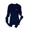 Restez à l'aise avec style : pull en tricot décontracté pour femmes avec nouveau logo brodé 23SS Miu