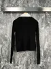 Kadın Sweaters Miumiu/Miumiu 2023 Yeni Kadınlar Mektubu Boncuklu Bebek Kapak Örtü Örtü Hardigan Üst Sweater