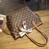 Bolsos de hombro de damas Classic Old Vintage Tote Bag Bag Sweet Bow Ribbon Bolsos de cuero de color grande a juego