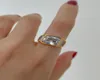 Кольца кластера Титан с 18-каратным золотом Geo Rhinestone Band Заявление Кольцо Женские ювелирные изделия Дизайнер T Show Club Коктейльная вечеринка Редкая Ja4694986