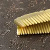 Hårborstar 1pc Boutique Wide Tooth Yak Horn Comb Exquisite Carving Comb 15cm Halvmånadskam G0411 231211