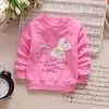 Hoodies Sweatshirts Autumn Baby Girls Winter Frühling Kinder Baumwoll Erdbeer Langarm Pullover Kinder T -Shirt Kleidung 231211