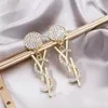 Mode kvinnliga designer örhängen örstud varumärke 18k guldpläterade designers geometri bokstäver kristall örhänge bröllop fest juveler c257k