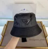 Baseball cap Gift Mens Women Bag Bucket Hats Baseball Cap Golf Hat Snapback Beanie Skull Caps Stingy Brim Top Quality3285397