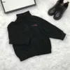 Marque Kids Jacket Designer Baby Baby Coat Taille 100-150 Toddler Winter Vêtements à manches longues Enfant d'extérieur