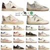 2024 Designer Luxurys Loafers Sıradan Ayakkabı Beyaz Deri Nappa İtalya Kirli Eski Ayakkabı Markası Goldens Spor Sneakers Kadın Erkekler Süper Yıldız Top Yıldız Eğitimleri Büyük Boyut