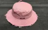 2022 Brede Brim Hats Summer Bucket Hat For Man Woman Cap Fashion Long Strap Travel Sun Protection Designer Beach Caps Casquette1334831