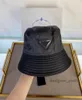 Baseball cap Gift Mens Women Bag Bucket Hats Baseball Cap Golf Hat Snapback Beanie Skull Caps Stingy Brim Top Quality4300770