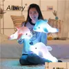 Fyllda plyschdjur Colorf Dolphin Doll Toy Luminous Flashing Cushion Kudde med LED -ljusfestfödelsedag Christmas Gift Q0727 OTNQP