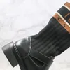 2023 Designerstövlar Martin Boots Classic Fashion Luxury Women's Lace Up Sticked Brodery Elastic Wool Socks Short Boots Combat Boots