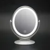 Kompakta speglar Makeup Mirror med lätt dubbelsidig 1x/7x förstoringsspegel USB-laddningsbar 360 ° roterande fristående LED-spegel för makeu 231211
